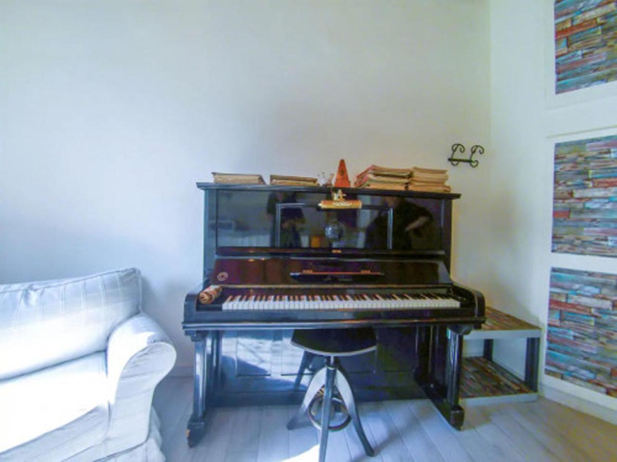 Casa Il Girasole Lägenhet Livorno Exteriör bild