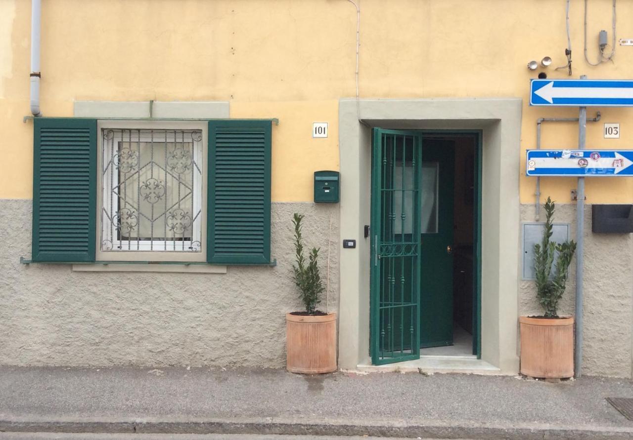 Casa Il Girasole Lägenhet Livorno Exteriör bild